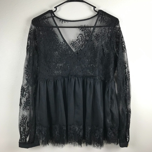 VENUS Tops - 3/$20 Venus Lace Long Sleeve Sheer Top